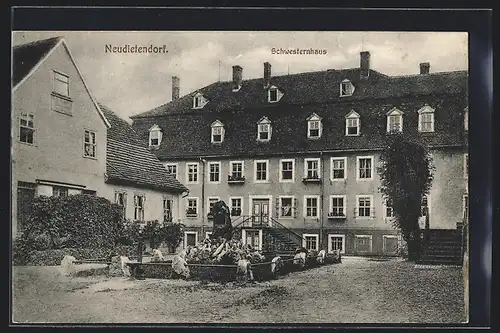 AK Neudietendorf, Innenhof des Schwesternhauses