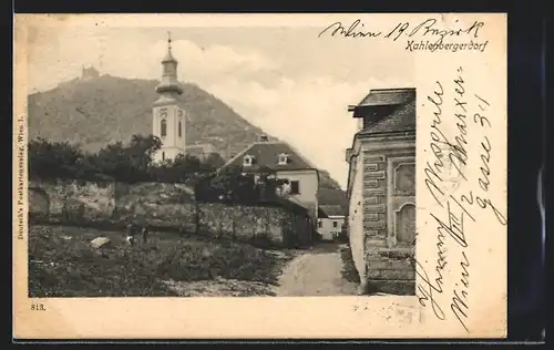 AK Wien, Kahlenbergerdorf, Ortspartie mit Kirche und Berg