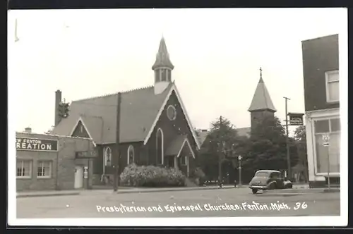 Foto-AK Fenton, MI, Presbyterian and Epistopal Churches