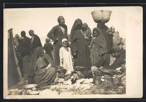 AK Händler und Kunden auf einem arabischen Markt