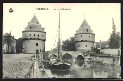 AK Kortrijk, De Broeltorens