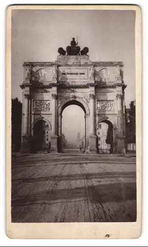 Fotografie unbekannter Fotograf, Ansicht München, Blick auf das Siegestor