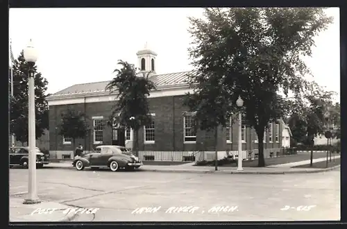 Foto-AK Iron River, MI, Post Office