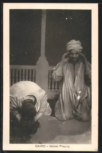 AK Cairo, Native Praying, Muslime beim Gebet