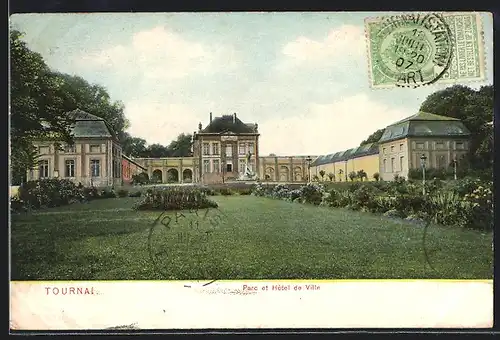 AK Tournai, Parc et Hôtel de Ville