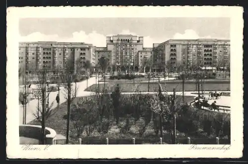 AK Wien, Blick auf den Reumannhof