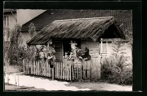 AK Jagsthausen bei Heilbronn, Hütte im Heimo Märchengarten