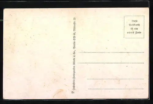 AK Berlin, Autobusse vor der Staatsoper Unter den Linden