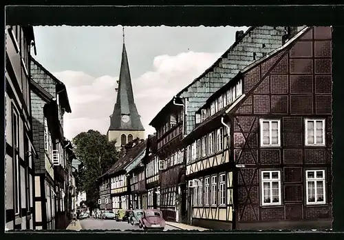 AK Northeim i. Hann., St. Sixtikirche mit alten Fachwerkhäusern