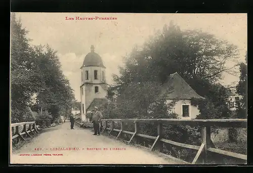 AK Lescaladieu, Beffroi de l'Abbaye