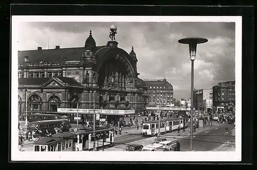 AK Frankfurt /Main, Hauptbahnhof mit Hotel Excelsior und Strassenbahn