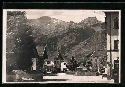 AK Grassau, Ortsansicht mit Bergpanorama