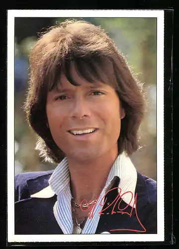 AK Musiker Cliff Richard in die Kamera lächelnd gedruckt