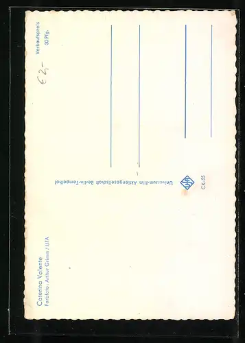 AK Sängerin Caterina Valente in rotem Kleid