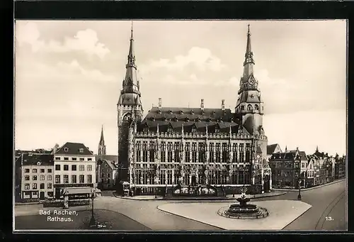 AK Bad Aachen, Rathaus mit Brunnen