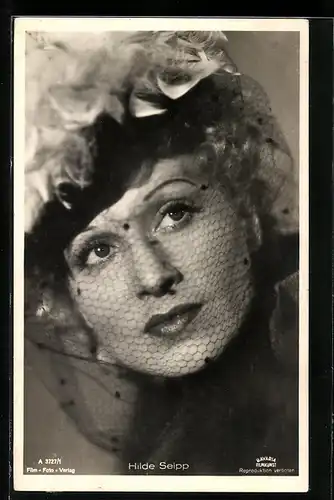 AK Schauspielerin Hilde Seipp in einem Schleier