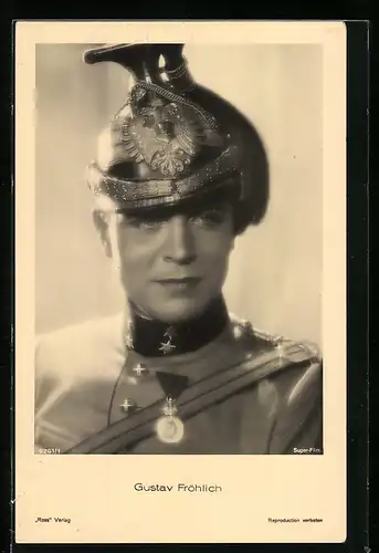 AK Schauspieler Gustav Fröhlich in einer historischen Uniform