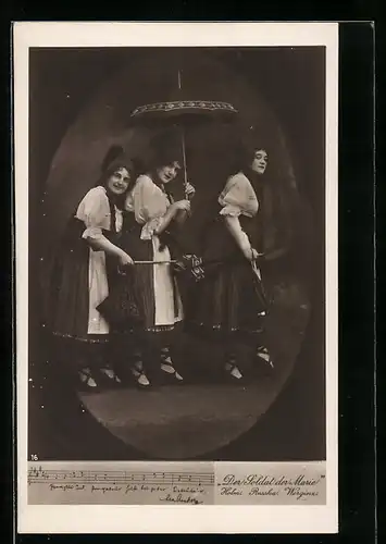 AK Darsteller Holm, Russka und Werginz in der Operette Der Soldat der Marie