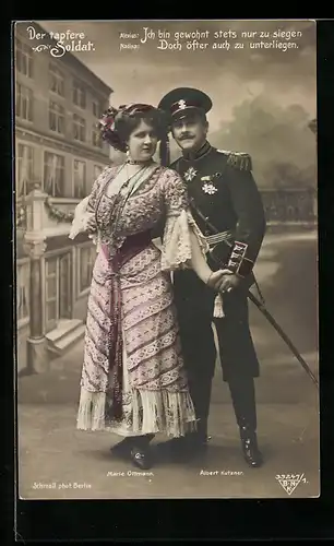 AK Szene aus der Operette Der tapfere Soldat mit Marie Ottmann und Albert Kutzner