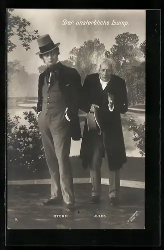 AK Darsteller Jules und Storm in Kostümen in der Operette Der Unsterbliche Lump