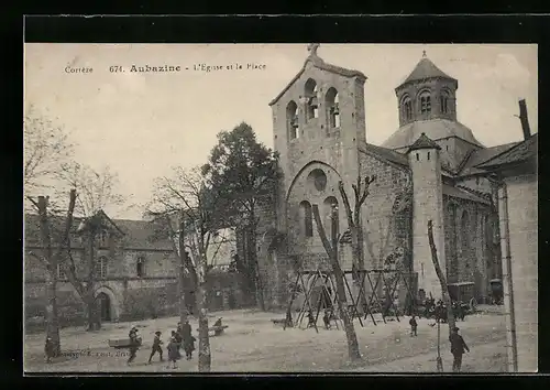 AK Aubazine, L`Eglise et la Place