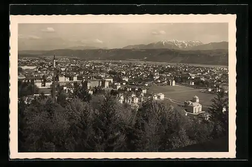 AK Klagenfurt, Generalansicht mit Petzen und Hochobir
