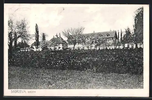 AK Storzeln i. Baden, Gebäude im Grünen