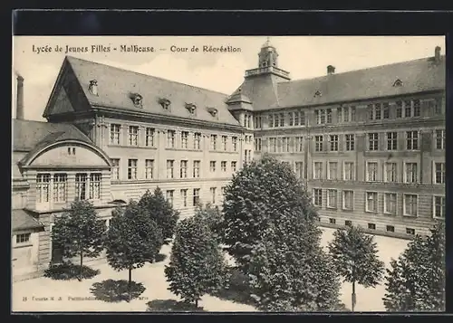 AK Mulhouse, Lycée de Jeunes Filles, Cour de Récréation