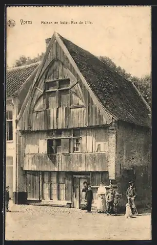 AK Ypres, Maison en bois, Rue de Lille