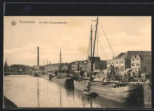 AK Roulers, Le Canal, Schiffe am Hafen