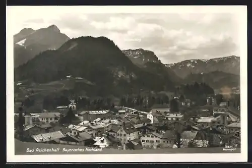 AK Bad Reichenhall /Bayerisches Hochland, Teilansicht mit Bergen