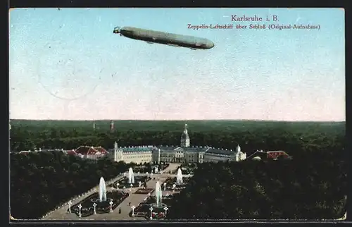 AK Karlsruhe i. B., Zeppelin-Luftschiff über Schloss