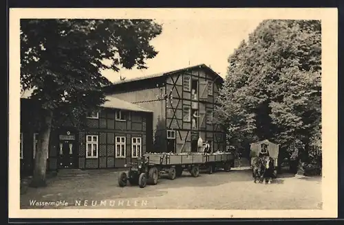 AK Hamburg-Neumühlen, Wassermühle, Fuhrwerk wird mit Mehlsäcken beladen