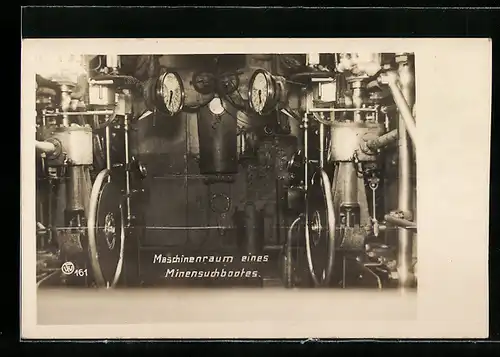 AK Maschinenraum eines Minensuchbootes, Kriegsschiff