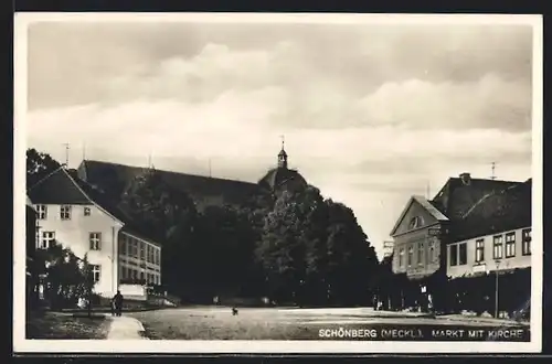 AK Schönberg /Meckl., Markt mit Kirche