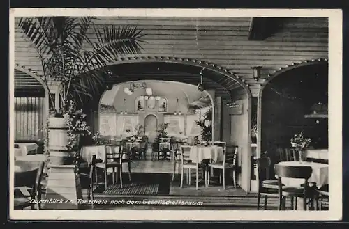 AK Freiberg, Gasthaus Schrödermühle, Durchblick v. d. Tanzdiele nach Gesellschaftsraum