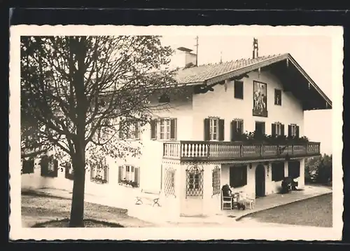 Foto-AK Miesbach /Ober-Bayern, Gebäudeansicht mit Veranda 1935