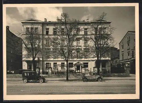 AK Augsburg, Hotel zur Post, Besitzer: Eugen Weiss, Fuggerstrasse 7