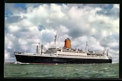 AK Passagierschiff TS Bremen in Fahrt