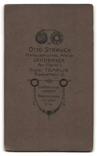 Fotografie Otto Strauch, Zehdenick, Am Markt 1, Portrait Brüder im Anzug