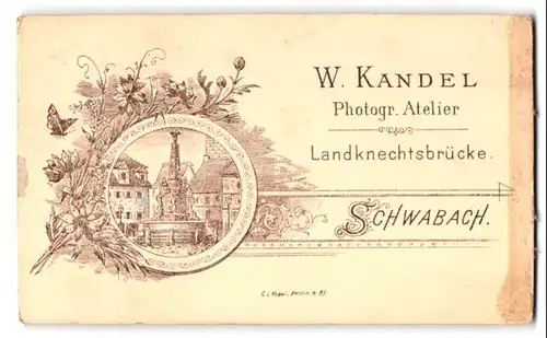 Fotografie W. Kandel, Schwabach, Landknechtsbrücke, Ansicht Schwabach, Schöner Brunnen im Passepartout, Medaillen