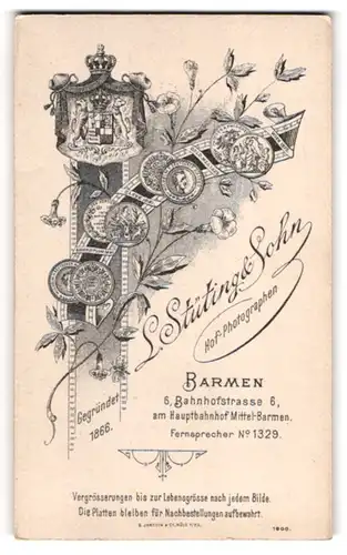 Fotografie L. Stüting & Sohn, Barmen, Bahnhofstr. 6, königliches Wappen mit Medaillen