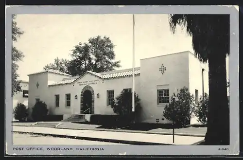 AK Woodland, CA, United States Post Office
