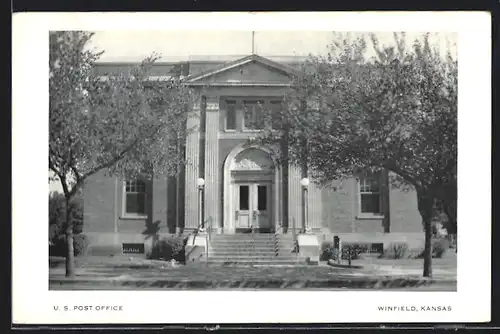 AK Winfield, KS, United States Post Office