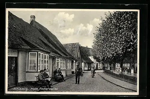 AK Schleswig, Holm-Strasse im Fischerviertel mit Anwohnern
