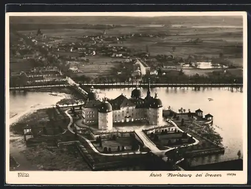 Foto-AK Walter Hahn, Dresden, Nr. 10074: Moritzburg, Blick auf das Schloss