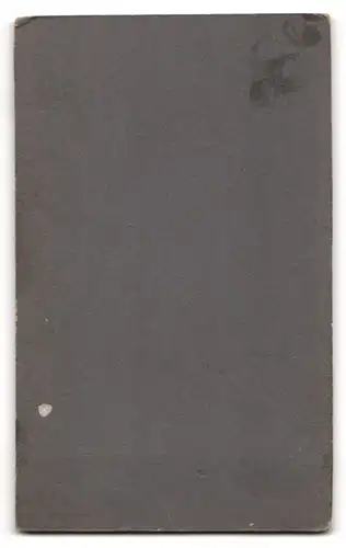 Fotografie Ernst Rost, Dresden, Wettinerstr. 15, Dame mit Blumen