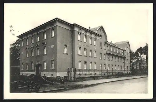 AK Karlsruhe i. B., Luisenheim, Altersheim des Mutterhauses der Schwestern des. Bad. Frauenverein