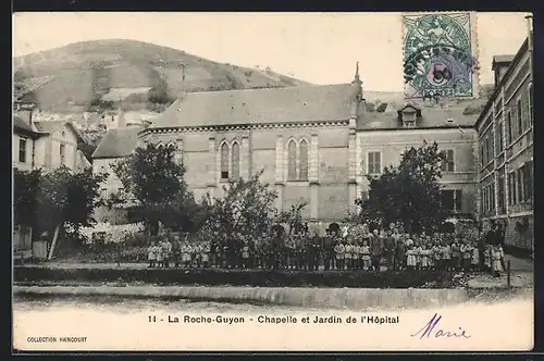 AK La Roche-Guyon, Chapelle et Jardin de l`Hopital