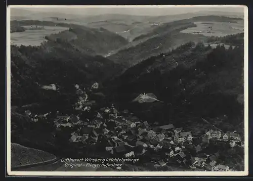 AK Wirsberg i. Fichtelgebirge, Gesamtansicht mit Hotel zur Post, orig. Fliegeraufnahme